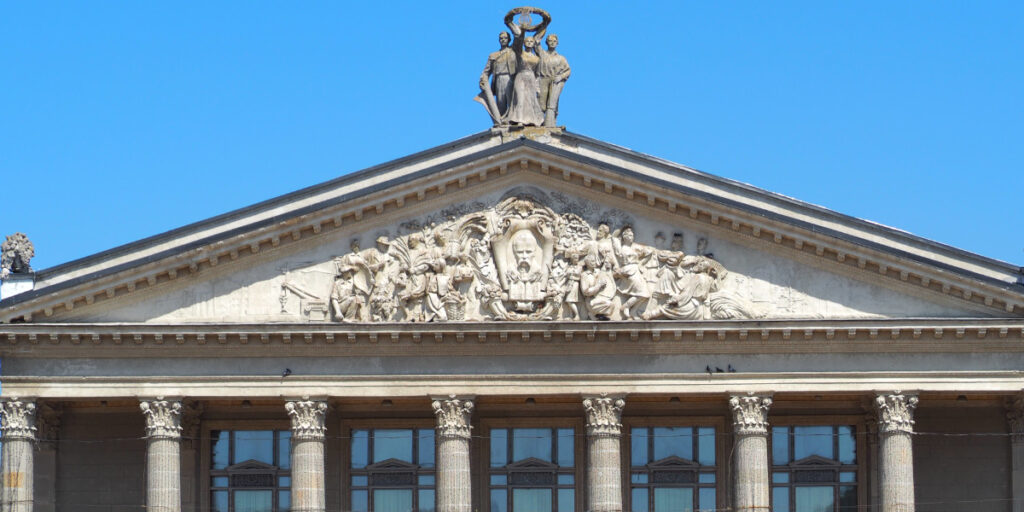 Вікно в Україну